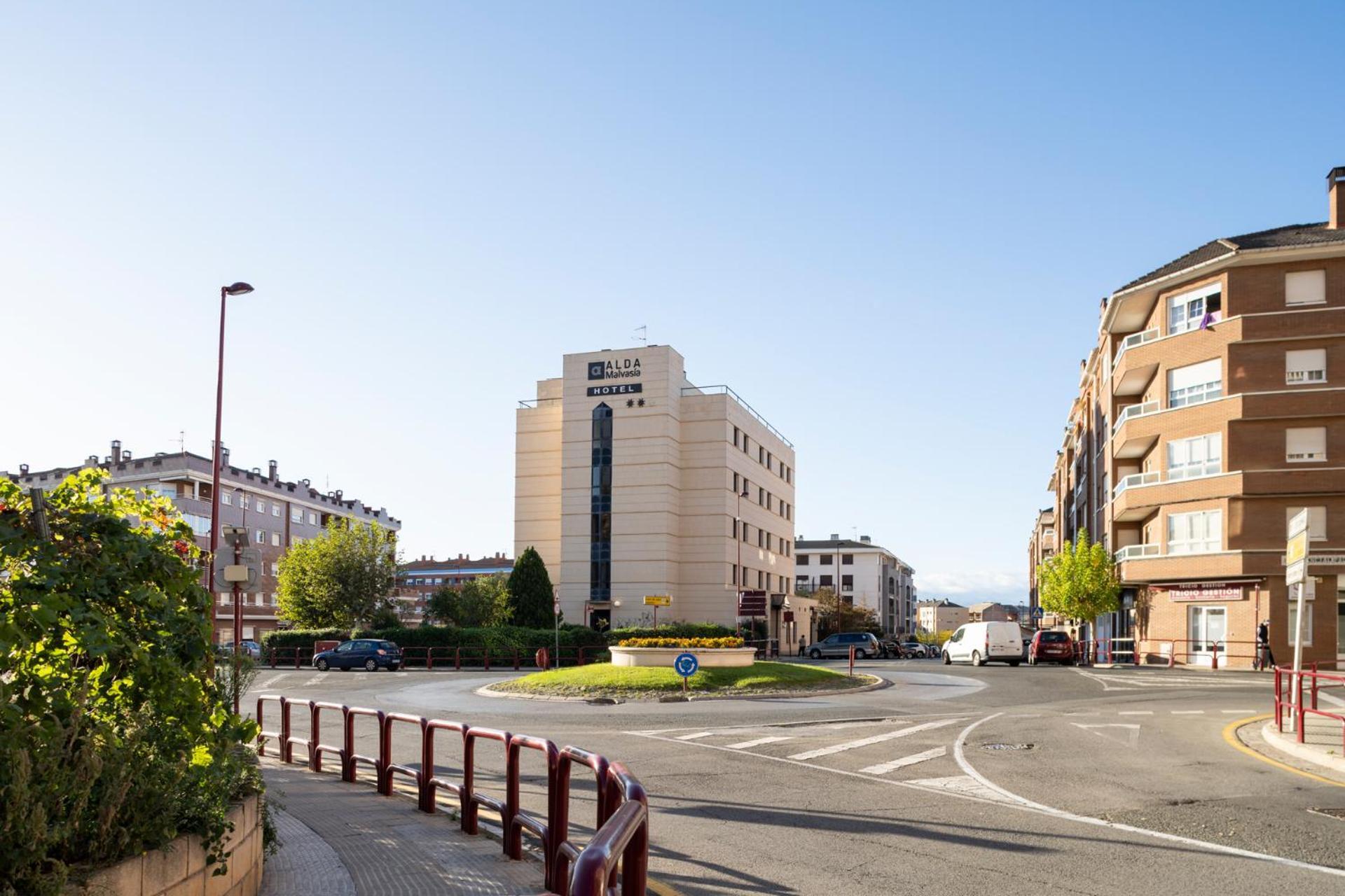 Hotel Alda Malvasia Haro Buitenkant foto
