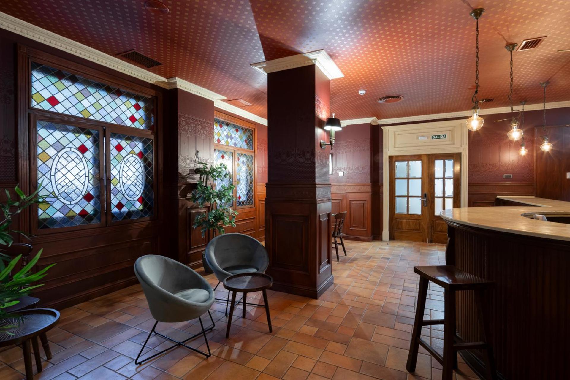 Hotel Alda Malvasia Haro Buitenkant foto