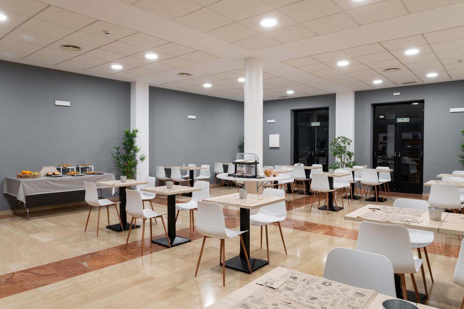 Hotel Alda Malvasia Haro Buitenkant foto