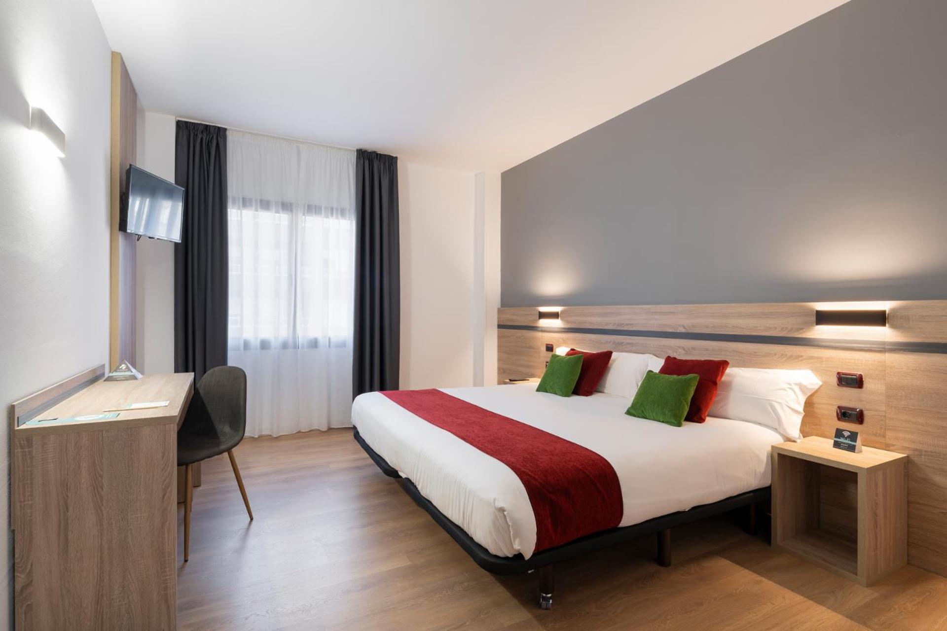 Hotel Alda Malvasia Haro Buitenkant foto